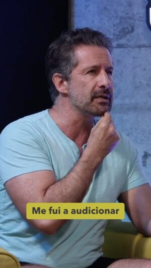 Marco Zunino Instagram - No soy el más guapo… ¿o si? 🤣

#viral #entrevista #peruvianboy #boy #actor #fyp @schullerrenzoof