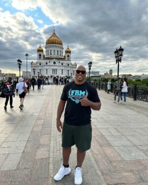 Marcos Rogério de Lima Instagram - Não tem lugar marcado no futuro.
✌🏾👊🏾🦍
