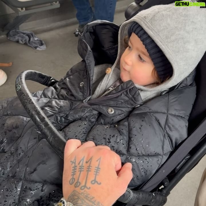 Marek Pavala - 1.9K Likes - Když se jde do školky, musí vypadat! Ona to teda neni školka, ale školička, jesle se už prej neřiká.