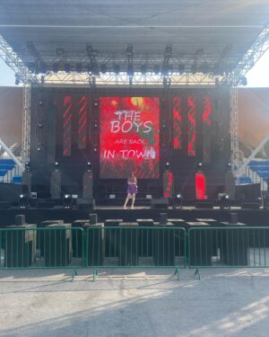Margaret Clunie Instagram - Crashed Tom’s work trip to Dubai this week and got to see him work on a gig called ‘The Boys are Back in Town’…which boys might they be I hear you ask? FIVE, BOYZLIFE AND BLUE that’s who
