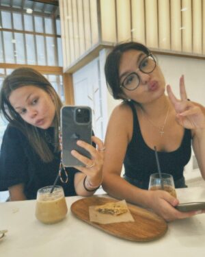 Margarita Stoykova Instagram - аз изобщо не разбрах какво се случва напоследък, май е това.