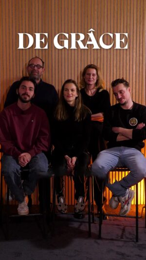 Margot Bancilhon Instagram - Mais quel membre de la famille Leprieur a bien pu se perdre dans un port ? 🚢 

Après le tournage de la série « De Grâce », les Leprieur se retrouvent pour répondre à nos questions.