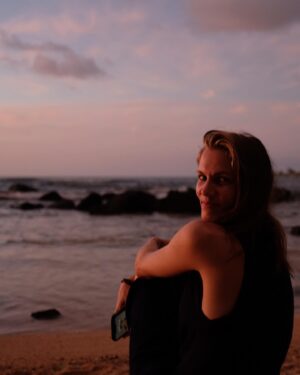 Margot Bancilhon Instagram - Sunset love 💕