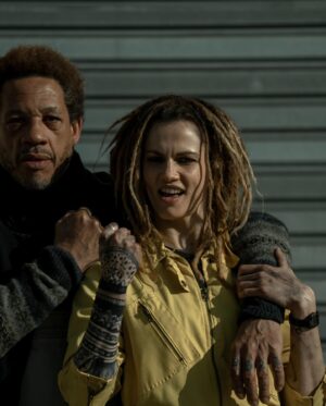 Margot Bancilhon Instagram - Les 3 derniers épisodes de MACHINE sont ce soir à 20h55 sur Arte. Préparez vous pour la lutte finale ! La machine n’a pas encore finis de tourner ! 👊👊