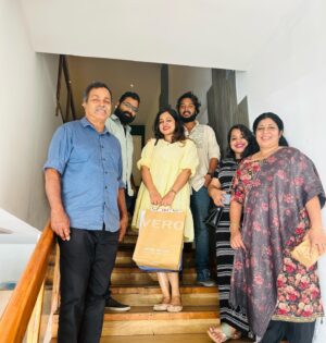 Margret Antony Instagram - Anniversary lunch with my world 🌎.
This day makes me realise how blessed I am ♥️♥️. 
@sobhanaantony @black_energy_92 @anthony_anu_ @praveenvnair @rose_mary02 @kevinkurisinkal