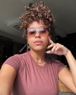 Mari Oliveira Instagram - como assim no próximo aniversário eu vou ter um bebê?