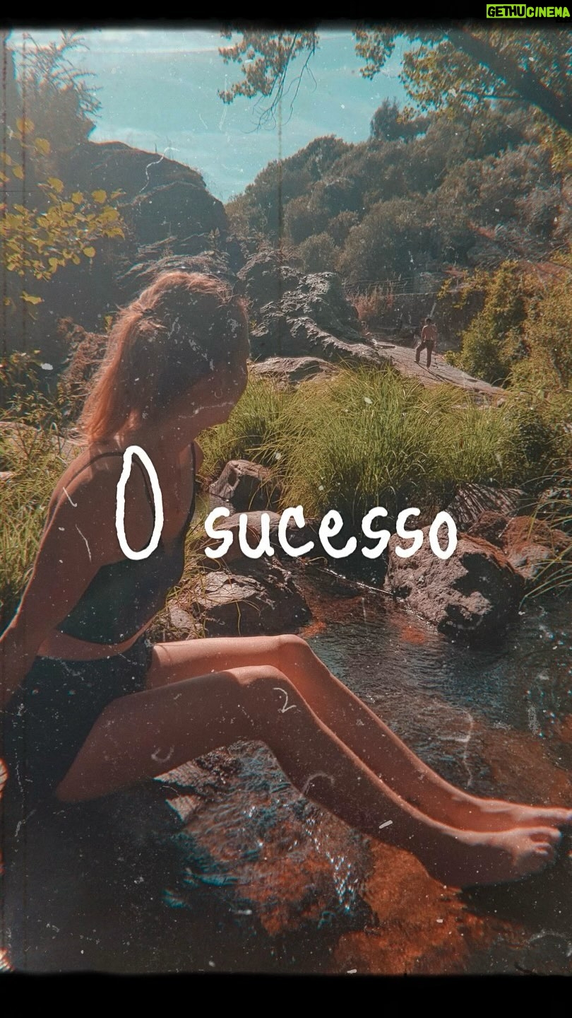 Maria Dias - 174 Likes - O sucesso mede-se por estas coisas. Acho que estou bem na vida.