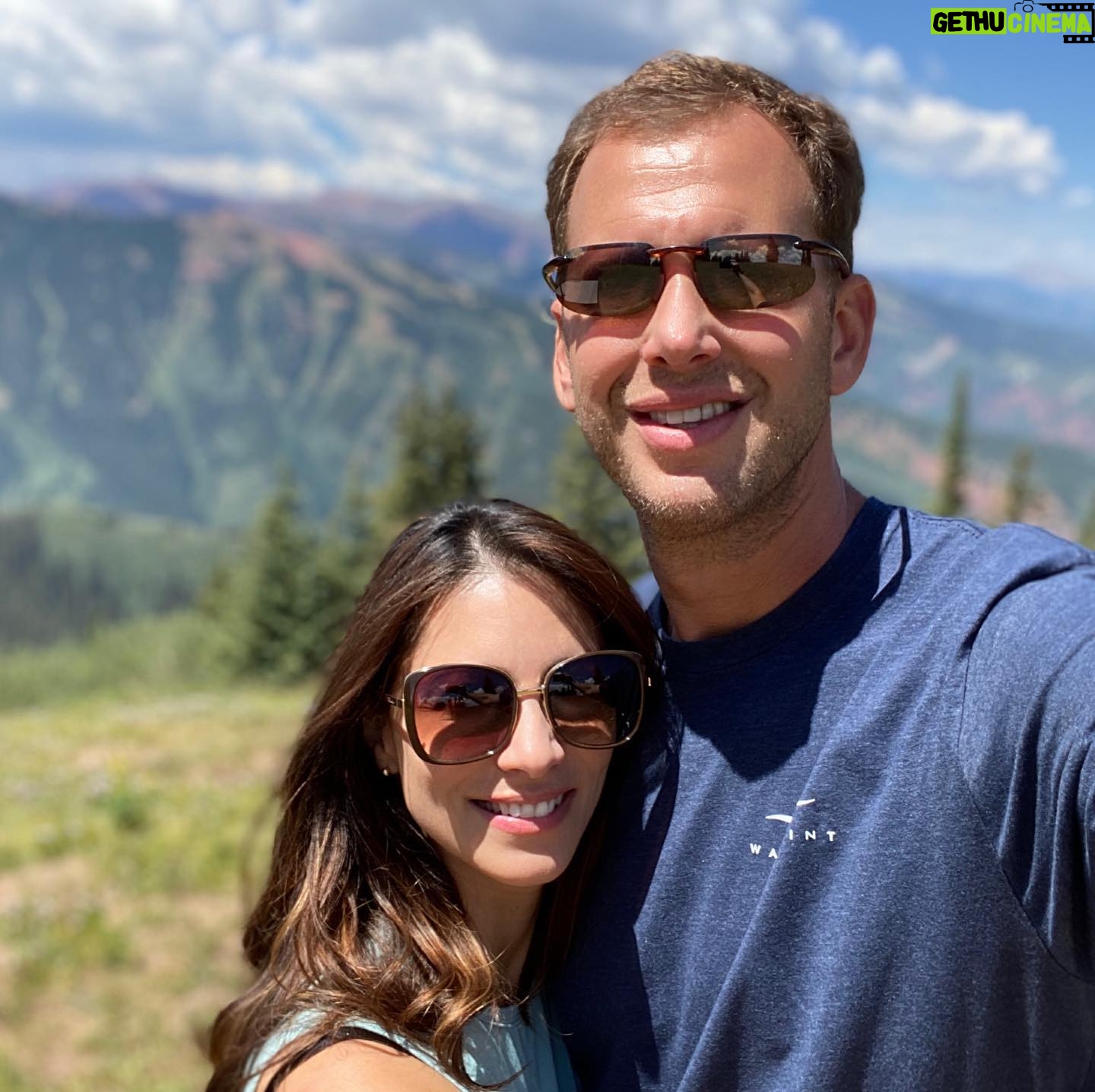 Maria-Elena Laas - 800 Likes - Yesterday I got engaged to this incredible man! I’m still walking on clouds and thankful for this strange year that brought us together closer, faster. My heart, @sgordon129, I can’t wait to see what the future holds for us! And a special thank you to @sturmmatt and @ajax1977htown for linking us up last year 💘