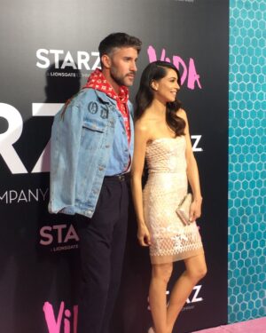 Maria-Elena Laas Instagram - Vida had an epic premiere thanks to @Starz and their incredible team. What an amazing night! I’m still in the clouds! Dress-@glaudibyjohanahernandez Makeup-@etienneortega Hair-@_ep_ Clutch-@thealist.us Shoes-@ted_baker 
Special thanks to @rsjdesign for your support and the amazing @cassandraquarto @viewpoint.pr 
#Starz #VidaStarz @vida_starz @starz #representationmatters #pinkcarpet #heartfull