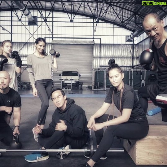 Maria-Elena Laas - 697 Likes - The fighters and stunt performers on Warrior went to great lengths to carry out fight sequences worthy of the Bruce Lee legacy and deserve all the accolades they get. Ahem @criticschoice
.
Special thanks to our incredible fight coordinator/guru @bchanworld for guiding and bringing out the best in all of us, taekwondo master @jjparkstunts, beast @the_almost_legendary_xin for the awful never ending ab circles and letting my superhuman kicks throw you 10 feet, @misterhoonlee for suggesting I punch you in the face, and the international world class martial artists for working us hard for months, making us look good, taking hits/kicks/punches/falls/flips with grace, big hearts, and speed but especially for not laughing at mine or @celinebuckens clumsiness (both conveniently not pictured)
Check out @chenlovesyall in the back working his chain weapon, slide 4
.
@hitzinternational @nomadstunts @lee_jiseok @jasonngstunts @jennyayumi24 @erden_telemisov @barraozinho @mikebisping