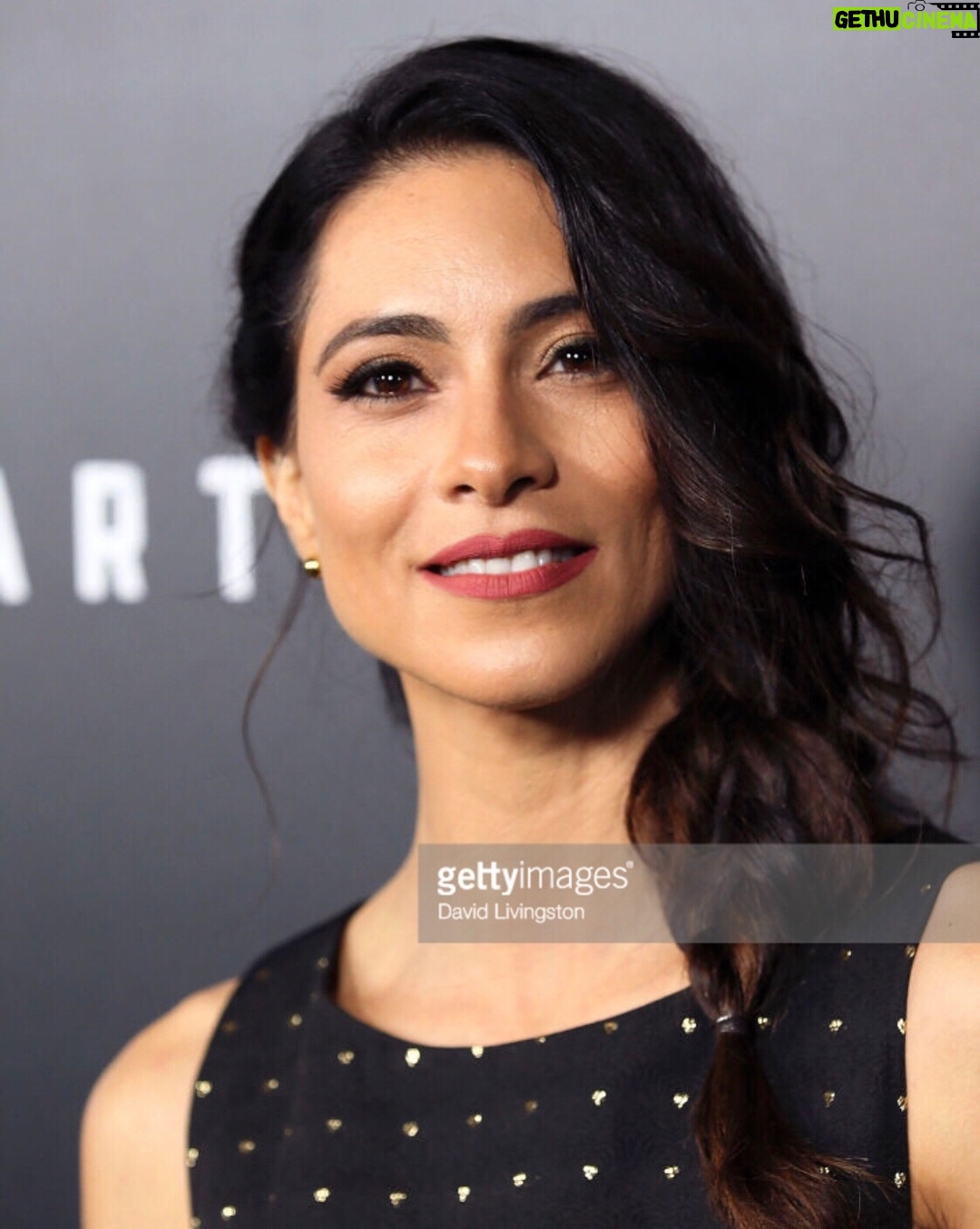 Maria-Elena Laas - 426 Likes - At the premiere for Counterpart last night- an amazing new show coming out 1/21 on Starz ❤️ 2nd photo shot by friend and wonderful photographer Michael @mkovac at Getty images. And I’m in love with this dress. Thank you to everyone who helped create this look:
Dress and clutch- @kristenperino @ted_baker
Makeup- @bymisterclark
Hair- @christopherdaviid_
Special thank you to my dear friend @germanlegarreta for making it happen
#starz #counterpartstarz #vidastarz @counterpart_stz @starz @vida_starz