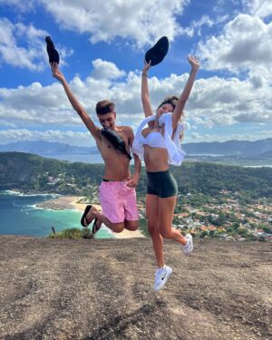Maria Katarina Instagram - when you leave all you take is your memories. (good thing i have so many special ones). ♡