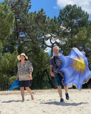 María Lamela Instagram - @trasanfest recap🤠con bonus track de sorteo en Corvite   saíu voando a sombrilla ⛱️⛱️