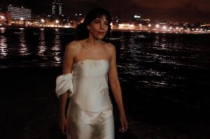 María Luisa Mayol Instagram - Ayer en el Festival internacional de cine las palmas de gran canaria @gretafernandez me hizo unos fotones. 
Merci @fotosdegreta 🖤
Styled by @capelliercapellier  @corsicana__