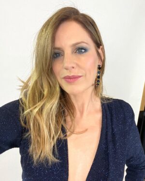 María Molins Instagram - Anoche fue la Gala dels Premis Gaudí.
Enhorabuena a tod@s l@s nominad@s y l@s premiad@s!!
Hubo tiempo para la reivindicación: la inclusividad, los espacios libres de abusos, el alto a la violencia en Gaza…
También hubo espacio para el recuerdo de las personas que nos han dejado, como mi querido Ventura Pons. Gràcies #mercèpons 🫶
Y sobretodo para celebrar una año de cine por todo lo alto..

Gracias por tu mirada siempre acertada @patriciamonne amiga!❤️
Gracias @maite.casademunt por vestirme de @lolacasademunt y hacerme sentir segura on stage con un mono 🌟🫶🔝 y los pendientes 😍
Sois muy grandes ❤️
Gracias @montseboq eres una de las mejores maquilladoras que conozco 🌟
Gracias @newlookbarcelona por cuidar mi pelo y por peinarme con tanto arte @by_alexcortes @helena.bynewlookbcn 
Gracias queridos @alejandra_svensson @dr.justoalcolea por enseñarme a cuidar mi piel como lo hacéis en @clinica_alcolea 

🌟🌟🌟🌟🌟🌟🌟🌟🌟🌟🌟🌟🌟

Ahir a la nit vam celebrar el cinema a la gala dels XVI premis Gaudí 

Enhorabona a totes les películes nominades y a les premiades!!!
Tenim un nivell molt alt de bon cinema.
A la gala hi va haver espai per a la reivindicació, pel record (estimat Ventura Pons), i sobretot per a la celebració d’un any farcit de talent.
Gràcies Mercè Pons per acompanyar-me en aquest petit homenatge que li vam fer al nostre estimat Ventura. Vaig escriure el text intentant que hi sortíssin les 33 películes que ell va dirigir..

@idolyagency_official 
#premisgaudi2024 #gala #galapremisgaudi #cinema #cine #cinemacatalà #actress #actriu #actriz #lovemyjob