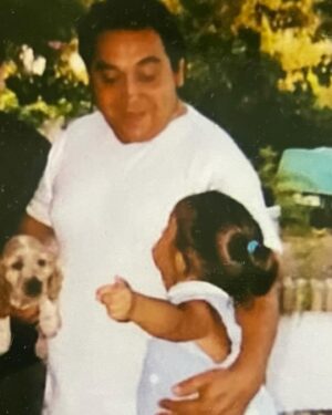María Terremoto Instagram - 🪽🕯️🖤Aún no es 13 de febrero. Este maldito mes que odio con todas mis fuerzas y que tanto me ha marcado… suena rápido decir que hace 14 años que no te siento. Me hubiera encantado saber que me dirías. Como sería mi vida de ahora contigo y lo más anhelado, verte con mis niños. Puede pasar el tiempo y cicatrizar algo la herida, pero jamás se cierra. No hay un dia ni una hora que pase que no te piense. Te hecho de menos Papá 😔