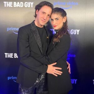 Maria Valentina Principi Instagram - 💣💥 Domani esce la serie dell’anno…Anno 2022?2023? Boh, questo ancora mi sfugge. Domani comunque su Amazon Prime esce La Serie, un capolavoro, una bomba che vi terrà incollati allo schermo. La Serie è quella che ha accompagnato il primo successo di @ivanocalafato condiviso con me, il nostro primo photocall insieme e soprattutto un carico di ansia portato da entrambi che forse quello a posteriori si poteva evitare.
.
Enzuccio è strepitoso, così come tutti gli altri personaggi, così come la storia, l’occhio registico, la musica il montaggio e la fotografia…
.
Da domani tutti su @primevideoit a vedere THE BAD GUY ✨
.
.
.
#thebadguy #amazonprimevideo #amazonitalia #ivanocalafato #valentinaprincipi #photocall #thebadguyseries #stasiefontana #giuliamaenza #selenecaramazza #alessandrolui #locascio #pandolfi #strettodimessina