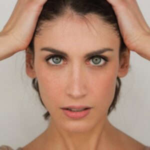 Maria Valentina Principi Instagram - (a)simmetrie
.
Ph: @ben_fino 
.
.
.
#attriceitaliana #attriceroma #attricemilano #modellabeauty #anchorsky #giornalistasky #occhiverdi #modellaitaliana #modellabeauty #primissimopiano #dettagliviso