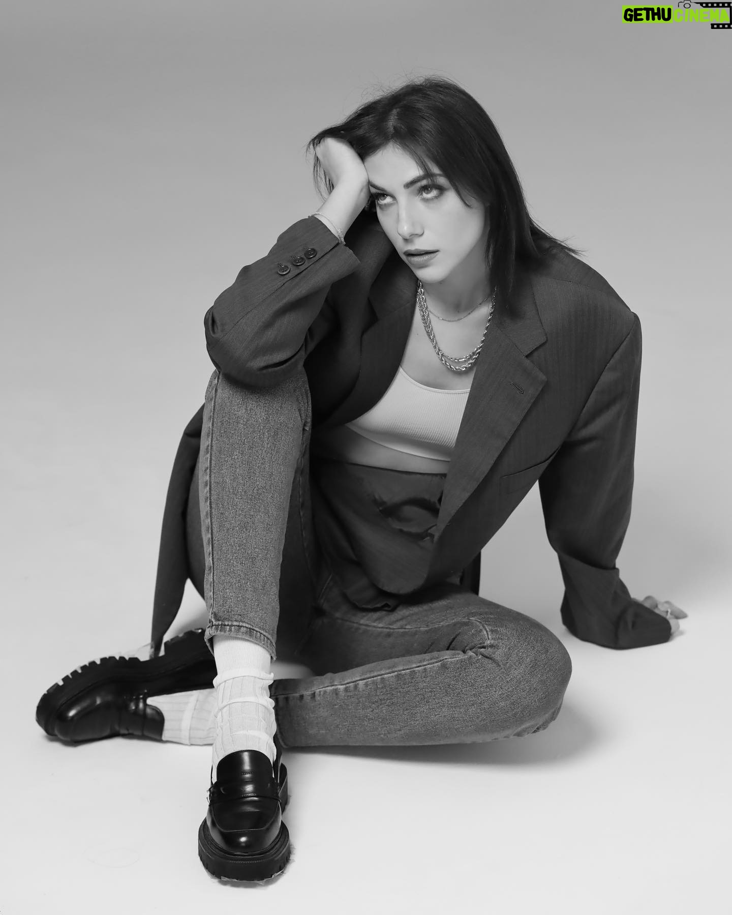 Maria Vera Ratti - 1.6K Likes - āļø
@phrancescoguarnieri
@micsmua
@fannypalombini
@masters.lab