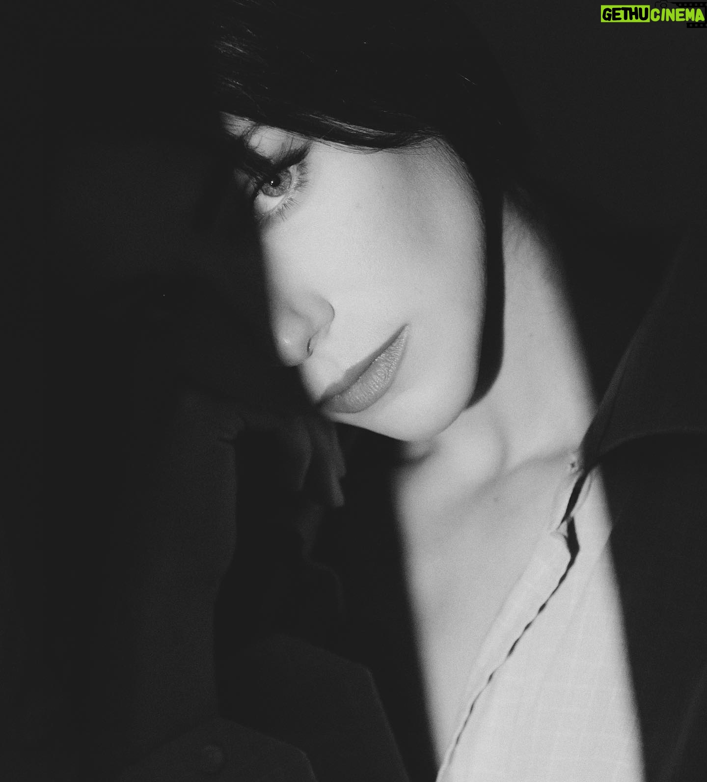 Maria Vera Ratti - 2.1K Likes - @phrancescoguarnieri
@micsmua
@fannypalombini
@masters.lab