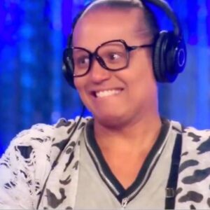 Mariah Balenciaga Instagram - My reaction when Bitches say a bunch of ignorant, dumb shit during quarantine & forget that they have to find a place to work after.....😑😬😬😬😬😬