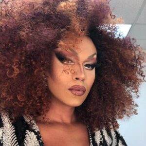 Mariah Balenciaga Instagram - Just a little something to tickle your Tuesday !!!😝 Go Visit www.Magickplanet.com to shop my new line of Candles 🥰#Mug4dayz #candlequeen #bitchunbothered #ballroomqueen #rupaulsdragrace