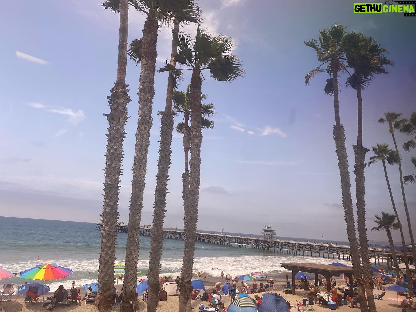 Marián Aguilera - 3 Likes - Bájate a la playa 🏖️ #bocata #cali #beach