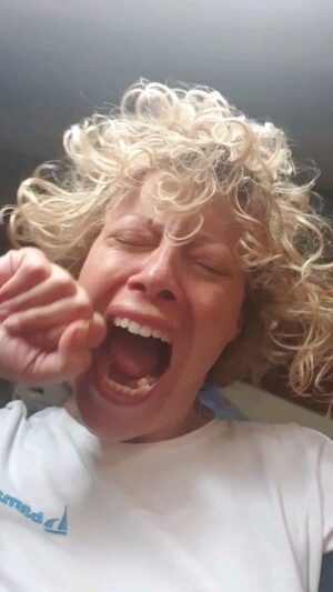 Marianna De Micheli Instagram - Quando immagini una mattinata blu... e invece...