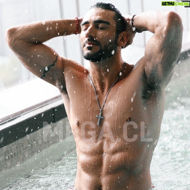 Mariano Brozincevic - 0.9K Likes - WINTER 🏊🏻♂️ #marianobrozz #marianobrozincevic #fitnessmotivation #chile