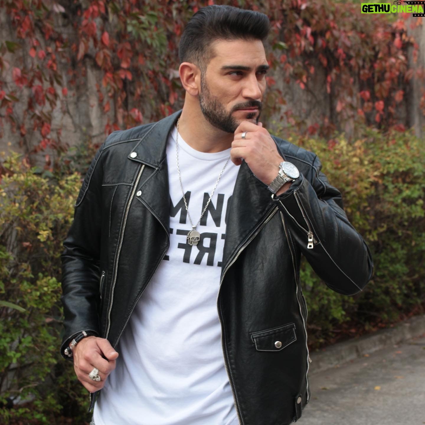 Mariano Brozincevic - 558 Likes - I AM NOT PERFECT @saint_sinner_cl 📸 @c_poblete