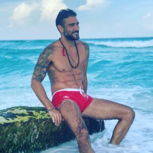 Mariano Brozincevic Instagram - ENJOY 🌊 #cancún #marianobrozincevic #marianobrozz #lifestyle #mexico