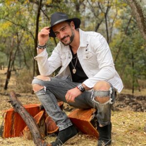 Mariano Brozincevic Instagram - Happy!!! #mexico #marianobrozz #marianobrozincevic #lifestyle