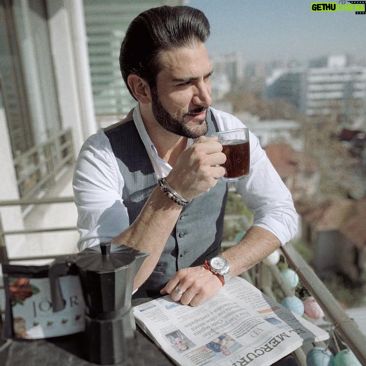 Mariano Brozincevic - 765 Likes - Coffee time ☕️ @joor.detox #coffee 📸 @mca.sepulveda
.
.
.
#marianobrozincevic #marianobrozz #chile #menstyle