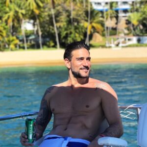 Mariano Brozincevic Instagram - Dont worry be happy!!! #marianobrozz #marianobrozincevic #lifestyle #happy 😎