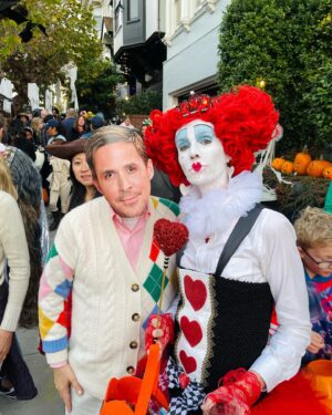 Marie-Joëlle Parent Instagram - Halloween 2023 🐇 🎩 🕰️ 👑♥️ creative direction @gdewilde