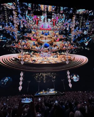 Marie-Joëlle Parent Instagram - A Friday night in Vegas to see @U2 at @thesphereofvegas. Believe the hype! It was out of this world.
