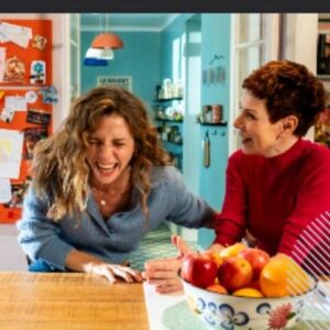 Marie Réache Instagram - Nous sommes bientôt de retour #PBLV 

@marie_hennerez