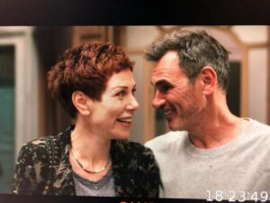 Marie Réache Instagram - Posted @withregram • @jeromebertin #pblv bientôt le clap de fin de la série la plus populaire de la télévision française. Clap de fin pour ce couple #Nebout, ma plus belle histoire d’amour à la télé avec ma génialissime partenaire @mariereache. Merci à vous tous de nous avoir aimés toutes ces années. Ça me fend le cœur ♥️ d’imaginer que tout ça va s’arrêter bientôt. Vive #plusbellelavie