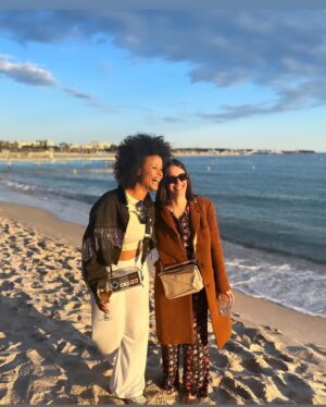 Marième Ndiaye Instagram - Cannes 🌴😏🫶🏾

@canneseries @stlaurenttv #BonMatinChuck 
@lou_belanger  @matcyr @sassastark @nicopinson @barryrussell @cass6_____ @bell @cineflixmedia 

.
.
.
#Stlaurenttv #Mario #Canneseries #Cannes #BellMedia #Qcflava #fanta @telefilm_canada @la.sodec