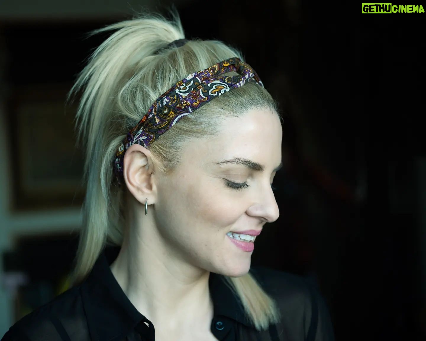 Marilena Radou - 1.7K Likes - Ένα πράγμα πρέπει να έχει κανείς: Είτε μια ψυχή που είναι εκ φύσεως χαρούμενη είτε μια ψυχή που την κάνει χαρούμενη η δουλειά, η αγάπη, η τέχνη και η γνώση.
Φρήντριχ Νίτσε
Γερμανός φιλόσοφος (1844-1900)
#real #me #face #portrait #actress #mood #photography @hippocratesb