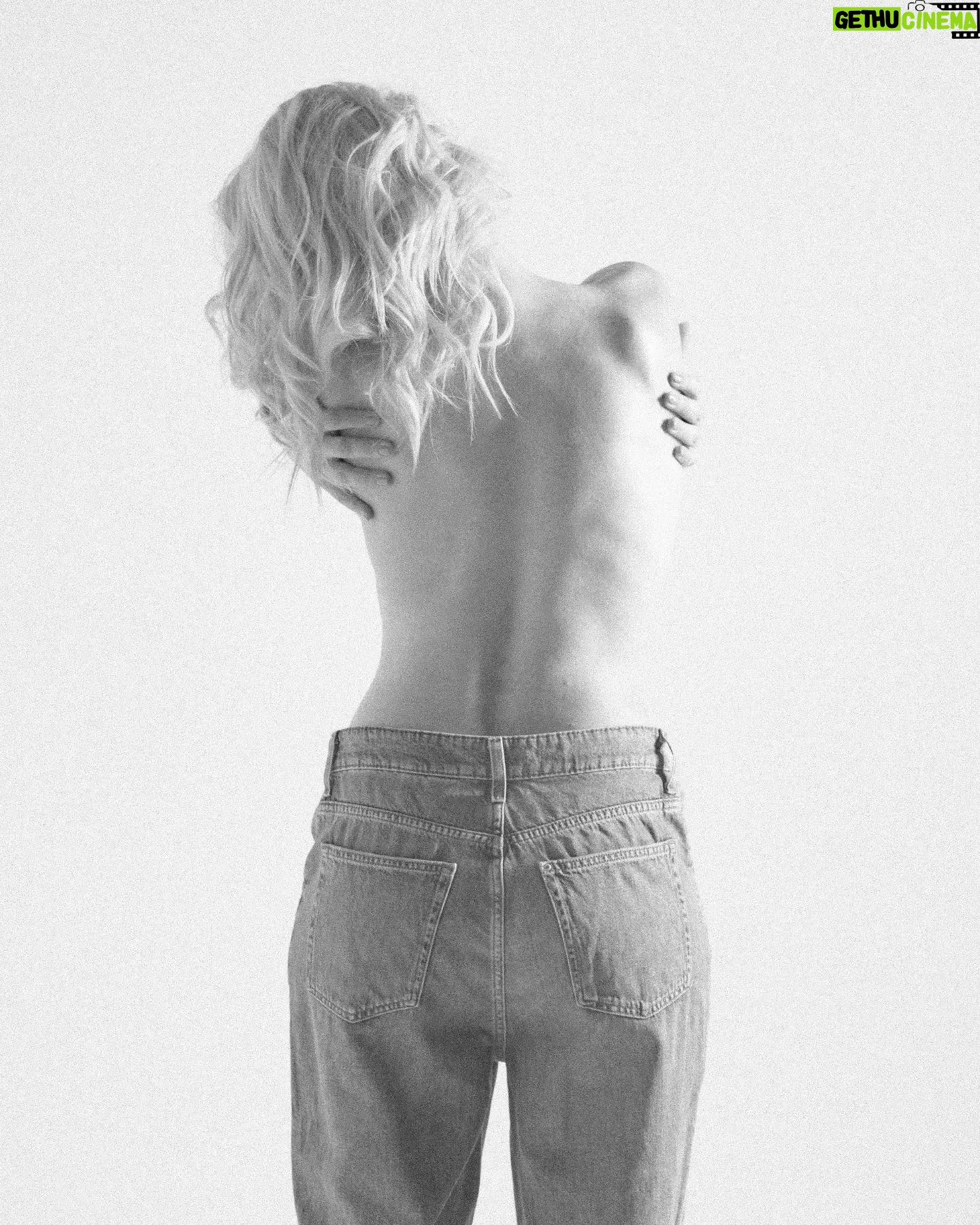 Marilena Radou - 1.6K Likes - Self-love ❤️
#selflove #loveyourself #takecareofyourself #respectyourself #newweek #bepatient #love #hugyourself #hug