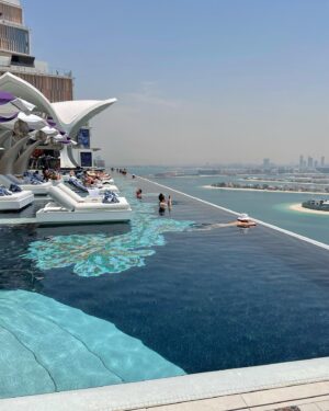 Marina Crialesi Instagram - DUBAI ☀️🏝️