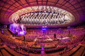Mario Barth Instagram - Exakt heute vor zehn Jahren. Weltrekord!🏅 Bis heute ungeschlagen. 116.498 Zuschauer innerhalb 24 Stunden. In meiner Heimatstadt. Im Olympiastadion Berlin. Dort steht bis heute auch noch der Buddy Bär mit allen 116.498 Namen drauf. Einfach geil! 🔥