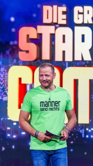 Mario Barth Instagram - Wenn schon das Warmup so geil ist, dann wird die Sendung der Wahnsinn. Die größten Stars der Comedy! ✨ Mittwoch, 20:15 Uhr bei RTL.