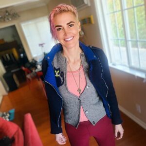Marion Dayre Instagram - Pink! Jem, meet Furiosa. My colorist @prettyprettybirdy is the most brilliant colorist in the world and her spirit is magnetic.