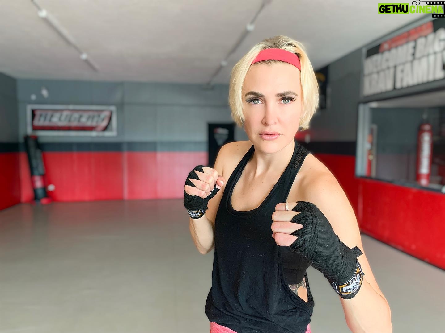 Marion Dayre - 3 Likes - A grasshopper and her sensei. Working on the “don’t mess with me” vibe thanks to my amazing instructor @luis_moncada — kickboxing has given me a confidence, an outlet, and a fun I didn’t realize I was missing. DM me for info on the transformation of a lifetime.