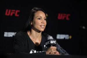 Marion Reneau Instagram - I am still striving and building generational wealth for my family! I'm not there,  but I'm still motivated! 
Thank God I never listened to those who wanted to give me an ultimatum. Remember,  even those who sit at your own table will try and discourage you and your goals. Recognize what you see in yourself and 
STAY THE COURSE. 👊🏽💯
.
#MarionReneau #TeamReneau #Belizean #BelizeanBruiser #BlackBelt #retiredlife #ForFun #CHANGETHEGAME