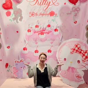 Maripha Siripool Instagram - 💖50th Year Anniversary to คุณป้าคิตตี้ค่ะ💕✨️💯 

#50thyearanniversaryhellokitty #50thyearanniversary #hellokitty #sanrio #seoul #ddp #산리오 #헬로키티 #ซานริโอ้ #คิตตี้ #รีวิวเกาหลี #เกาหลีเกาใจ
