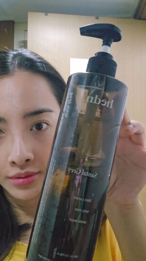 Maripha Siripool Instagram - 📌ป้ายยา ไอเท็มผิวเนียนนุ่มตัวหอม 🇰🇷ที่ผู้ชายเกาหลีใช้✨️ ลดสิว ใช้เเล้วเซ็กซี่ ตัวหอมอยากอยู่ใกล้สุดๆ 🥰💖😍💞💯
cr. hedn website

#tiktokbeauty #wawamaripha #ใช้ดีบอกต่อ #น้ําหอมผู้ชาย #ลดสิวที่หลัง #ตัวหอม #โอปป้าเกาหลี #ตัวหอมยืนหนึ่ง #โลชั่นน้ําหอม #เจลอาบน้ําตัวหอม #เกาหลีเกาใจ #รีวิวเกาหลี #คนไทยในเกาหลีใต้  #คนไทยในเกาหลี #hedn #히든 #ผู้ชายเกาหลี #ผิวนุ่มชุ่มชื้น #fyp #fypシ #รีวิวบิวตี้ #รีวิวเกาหลี #ป้ายยาเก่ง #ป้ายยาสกินแคร์ #ป้ายยา