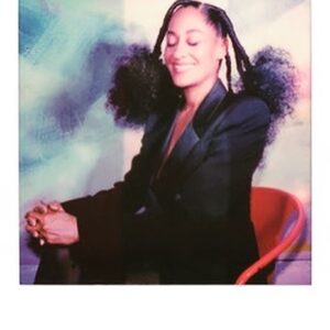 Maripol Instagram - THE ORIGINALS @wmag @traceeellisross , Actor, Activist, Entrepreneur! polaroids #maripol @polaroidoriginals background art @meolin0 makeup @lotstar hair @naivashaintl vintage fashion #givenchy #fendi